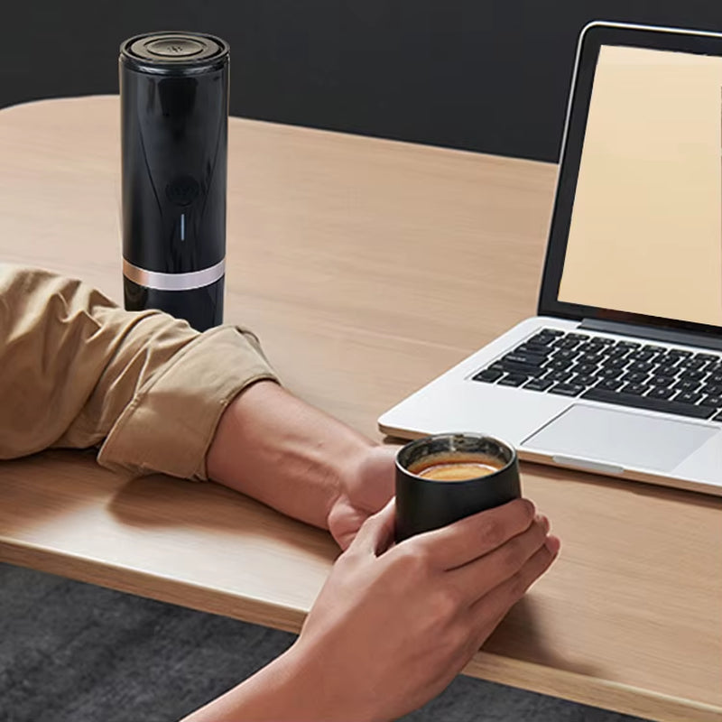 All in One Design USB Charging Fully Automatic Mini Capsule Instant Coffee Machine Italian 12V Portable Espresso Machine OEM 5V